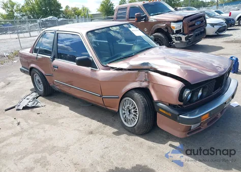 1987 BMW 325 Is Automatic z USA, uszkodzony, nr VIN WBAAA2305H3113765